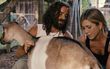 Hippie Seth (Justin Theroux) bringt Linda alles bei, was sie wissen muss