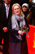 Meryl wurden, wie schon in der Pressekonferenz, Blumen überreicht