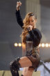 Rihanna zog sich bis auf ein Bustier in einem Nachtclub aus