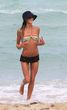 Im Bikini sah Sharni erschreckend dünn aus 