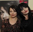 Auch ihre Mutter Nina Hagen ist gekommen Auch ihre Mutter Nina Hagen ist gekommen
