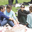 Sie nahmen sich beim Picknick eine Auszeit von der Berliner Fashion Week