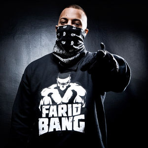 Farid Bang - Farid Bang lässt sich als Gangster-Rapper feiern Farid Bang - Farid Bang lässt sich als Gangster-Rapper feiern