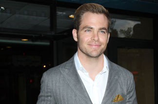 Chris Pine ist auf der Suche nach einer Frau