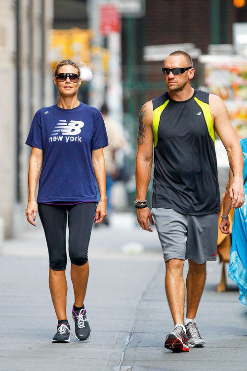 Heidi Klum war heute zum Frühstück mit Bodyguard Martin Kristen unterwegs Heidi Klum war heute zum Frühstück mit Bodyguard Martin Kristen unterwegs