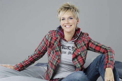 Inka Bause moderiert "Jugendliebe" Inka Bause moderiert "Jugendliebe"