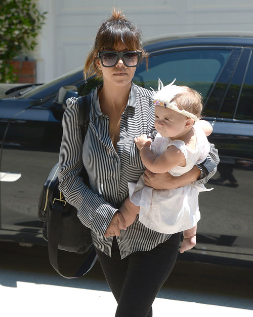 Kourtney Kardashian glaubt, dass ihre Schwester Kim keine Ahnung vom Leben als Mutter hat