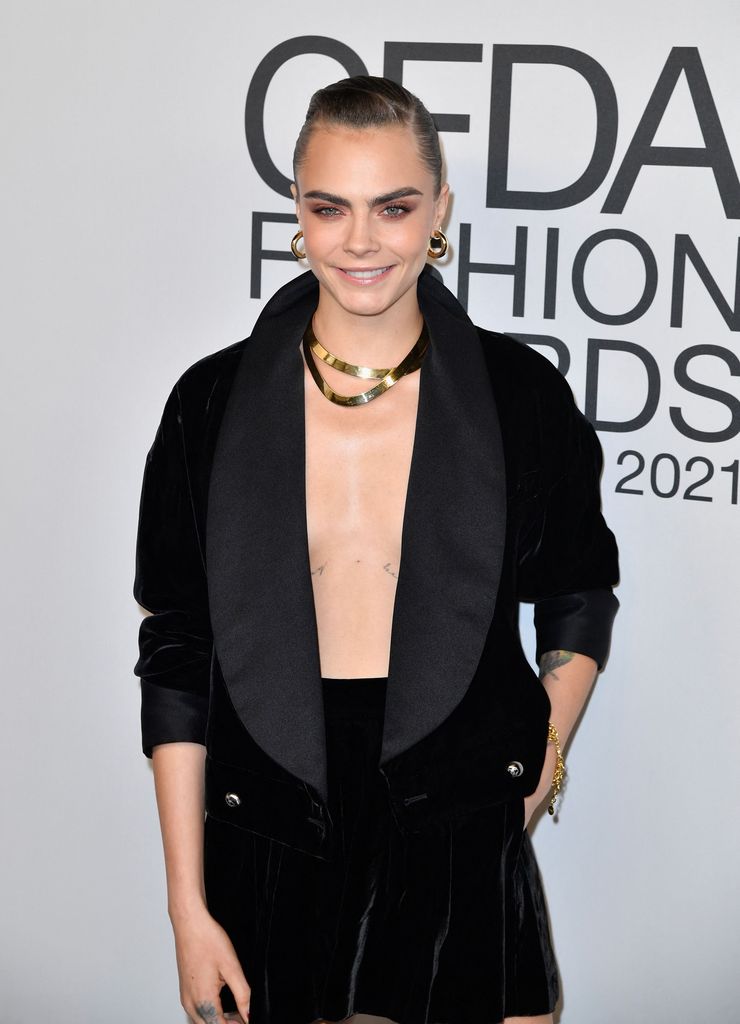 Großer Kinderwunsch: Cara Delevingne kauft schon Babysachen, حجم الصورة 740x1024
