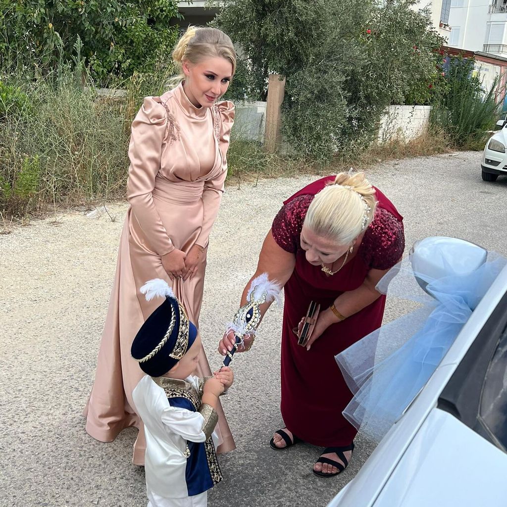 Loredana Wollny mit ihrem Sohn Aurelio und ihrer Mama Silvia Wollny, Februar 2025
