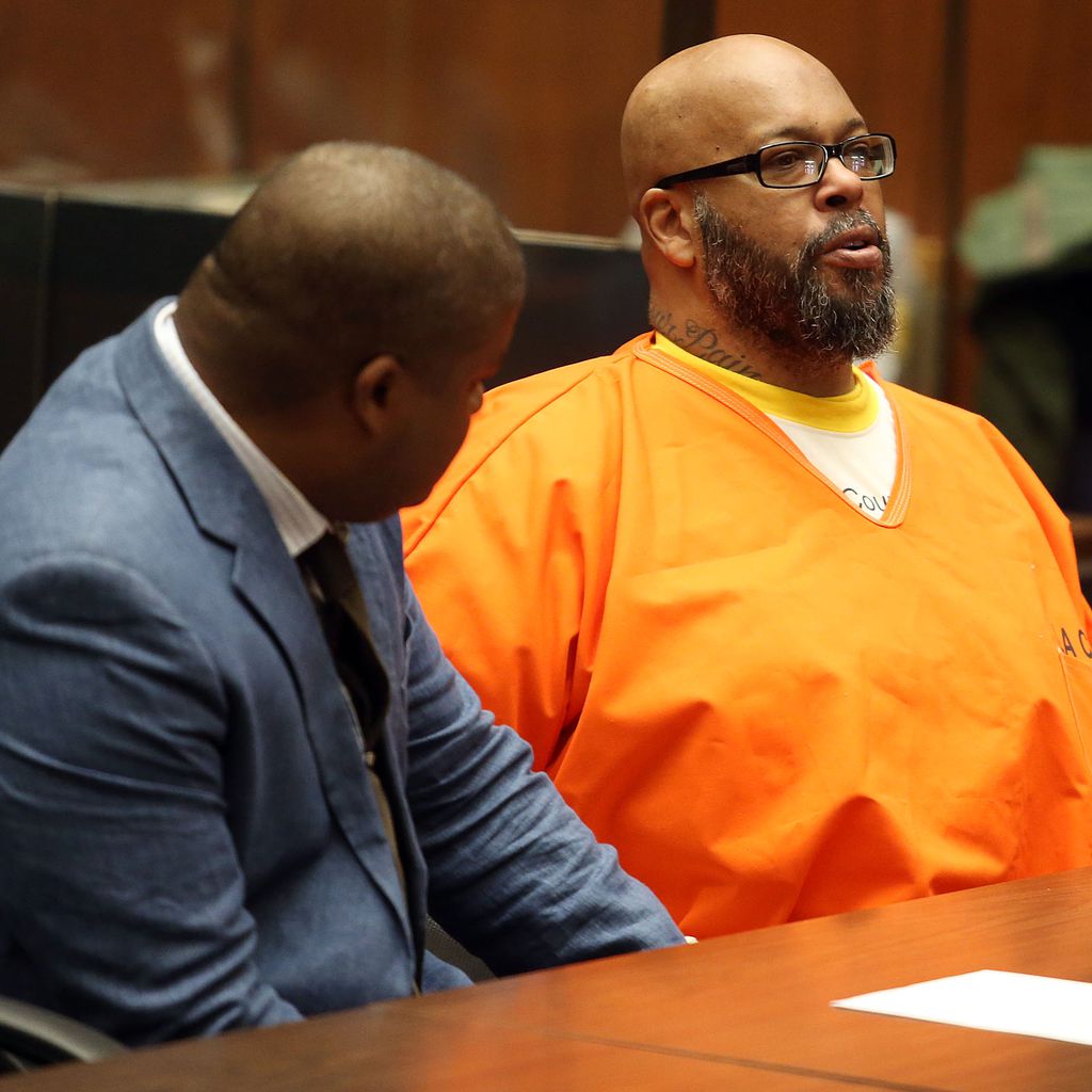 Rapper Suge Knight und sein Anwalt im Februar 2015
