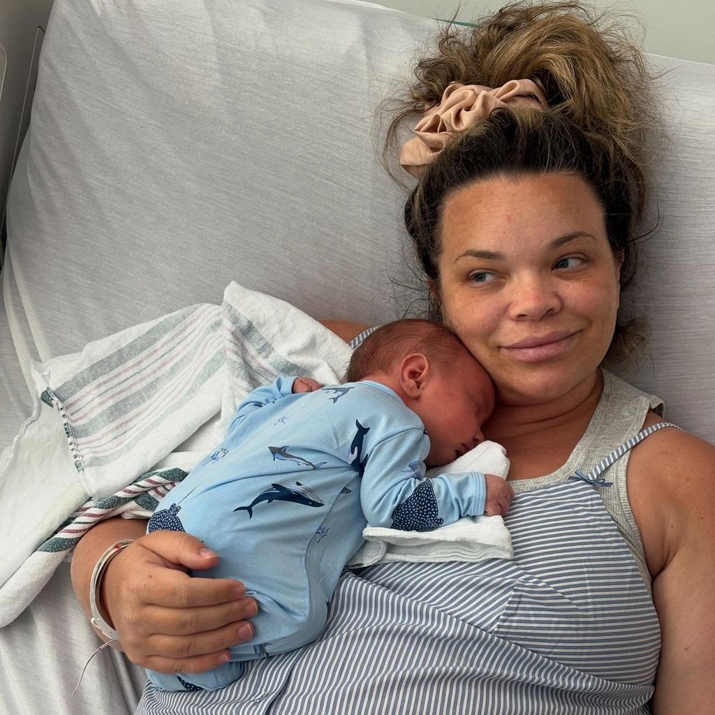 Trisha Paytas und ihr Sohn Aquaman Moses, Juli 2025