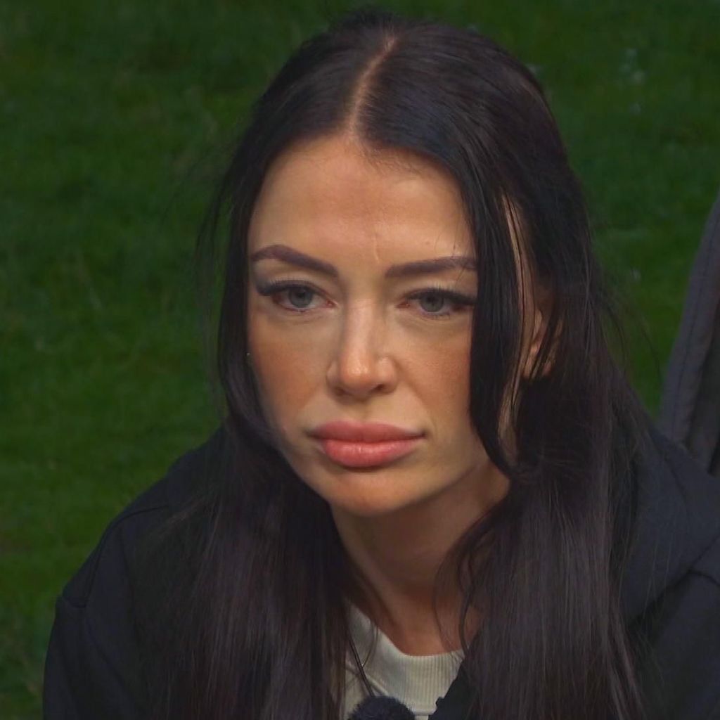 Vanessa Brahimi und ihr Freund Richard bei "Das Sommerhaus der Normalos"