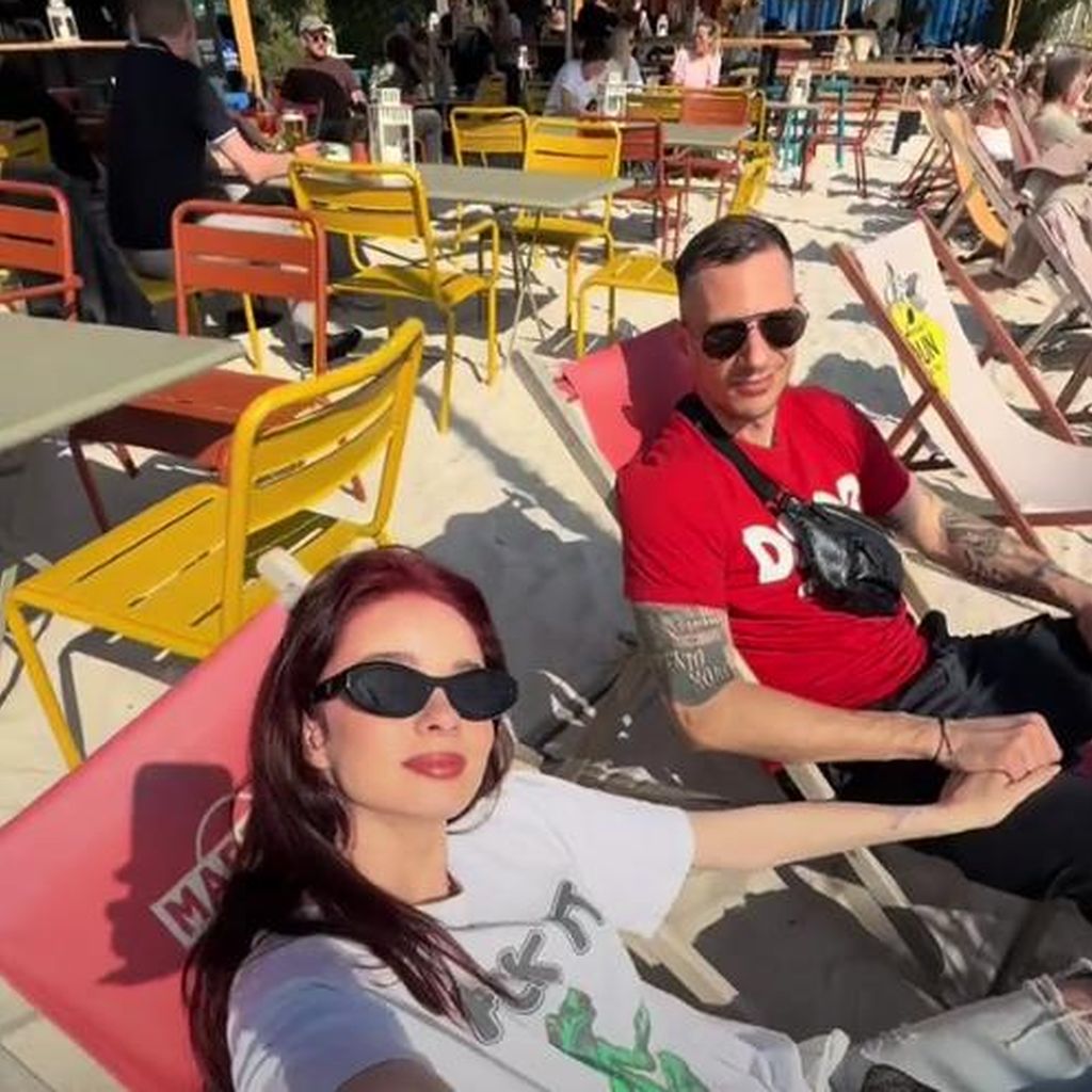Zoe Saip mit ihrem neuen Partner, April 2025