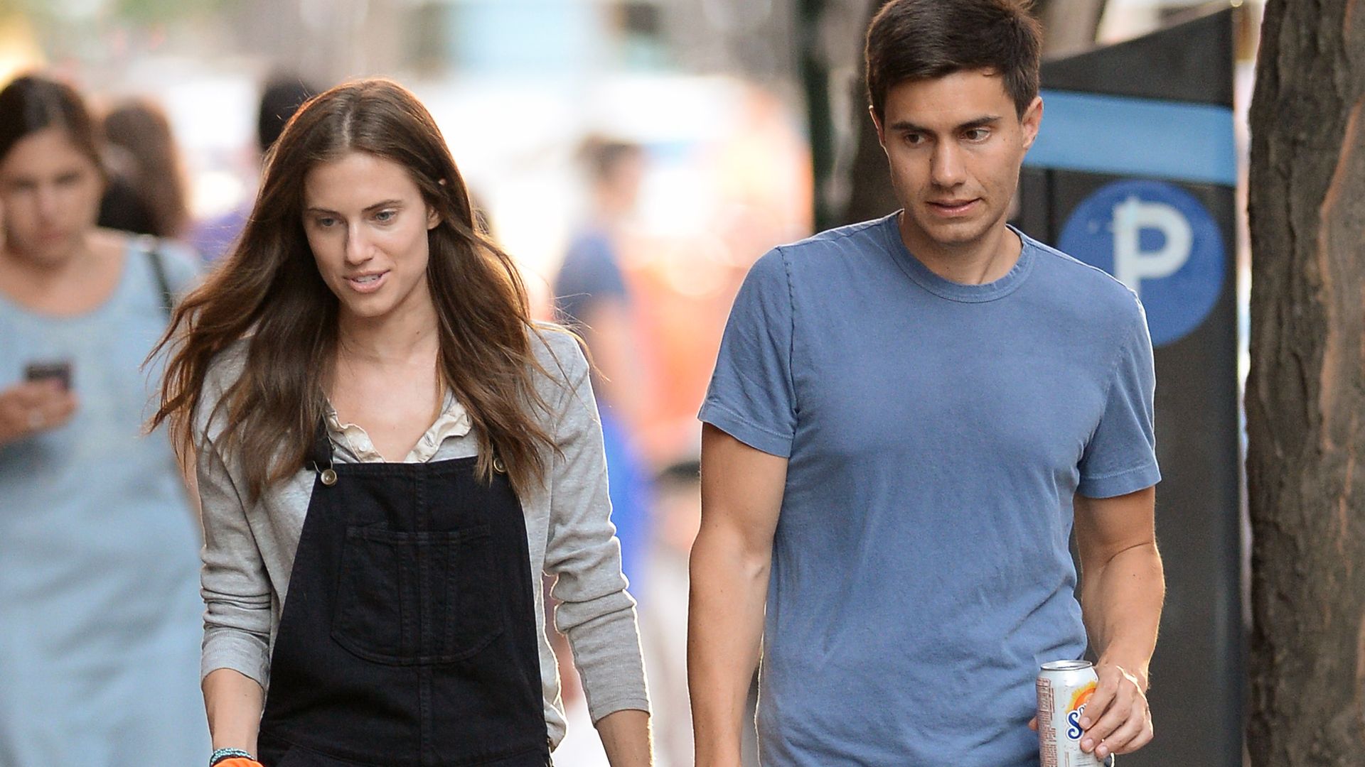 Hochzeit ist heute: Allison Williams will heimlich heiraten | Promiflash.de