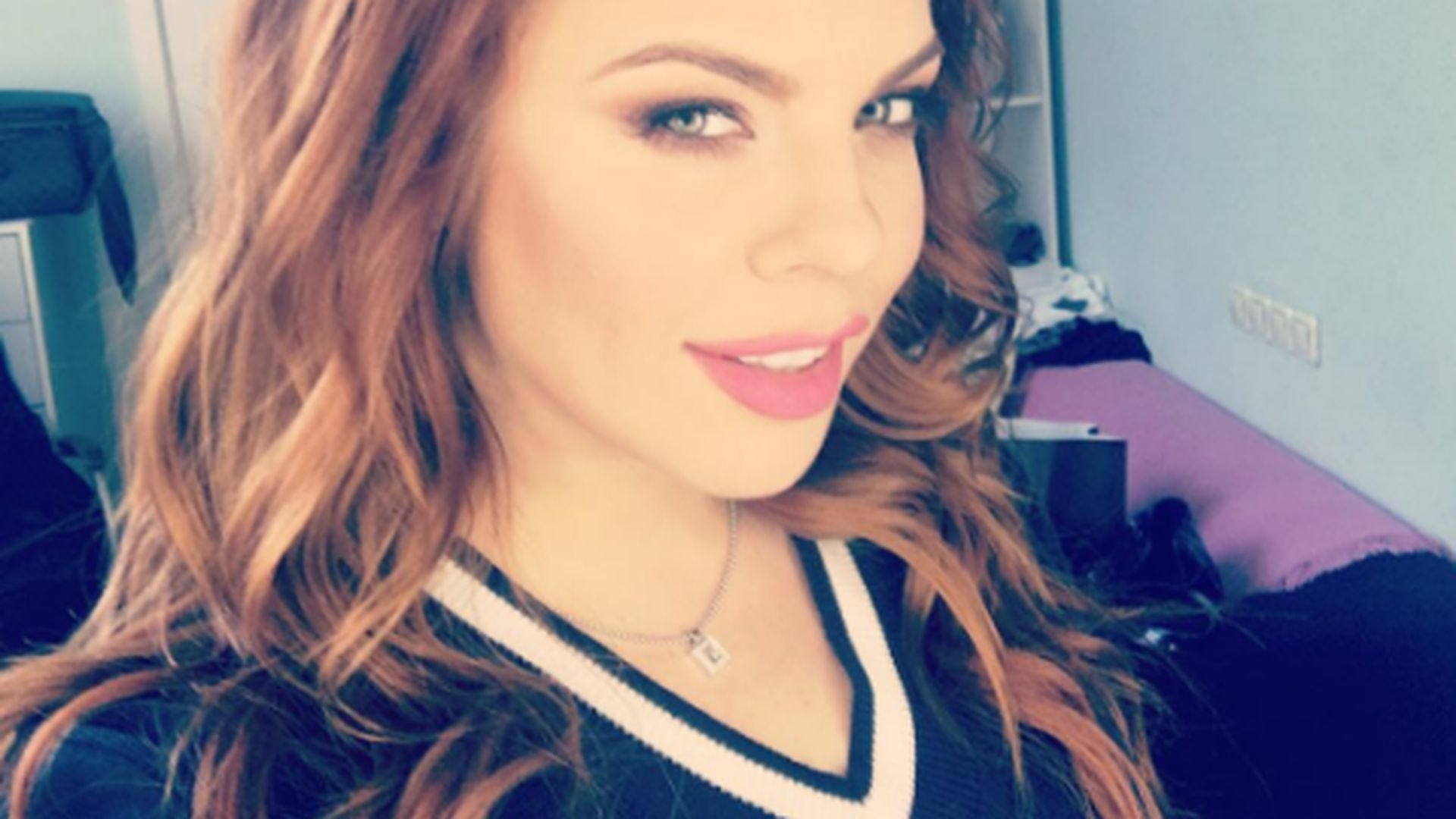 1. ESCSkandal Russische Jurorin Anastasia suspendiert! Promiflash.de