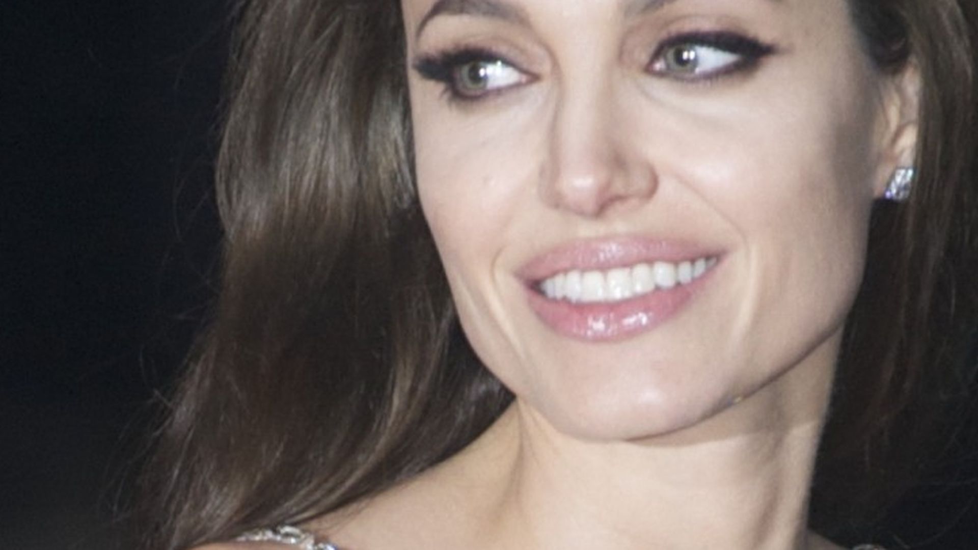 Angelina Jolie: Neues Gesicht für Louis Vuitton! | Promiflash.de