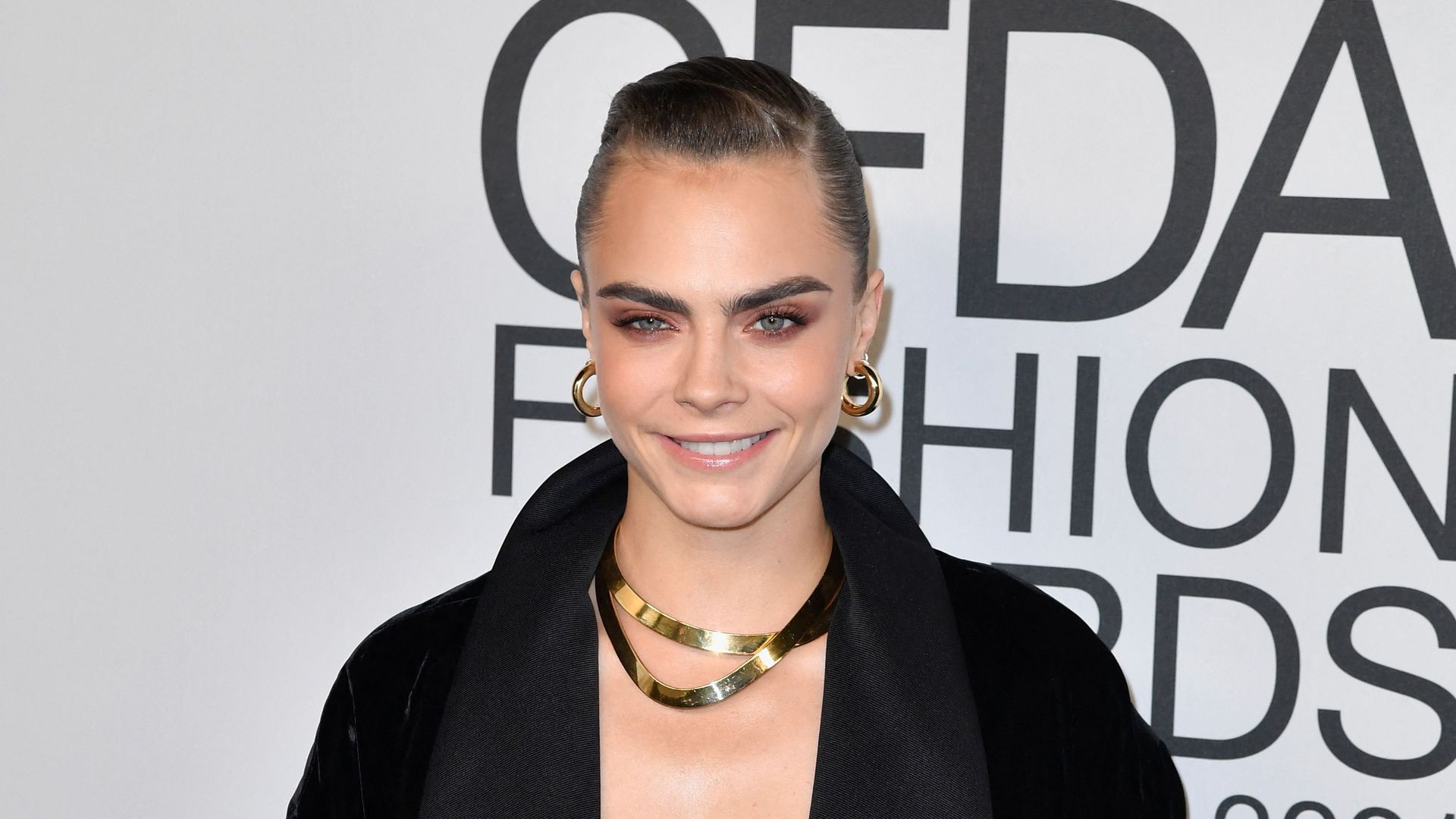 Großer Kinderwunsch: Cara Delevingne kauft schon Babysachen, حجم الصورة 1920x1080