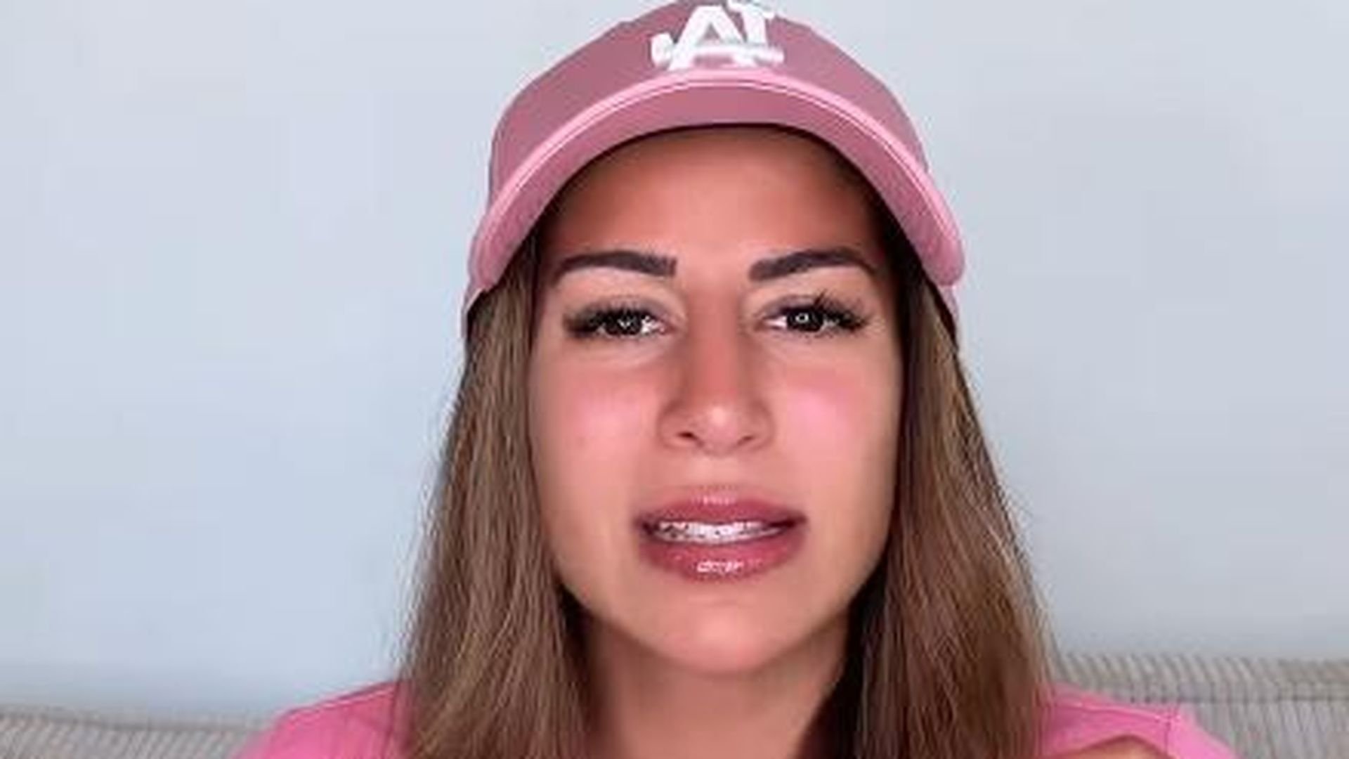 Fans-verwirrt-Evanthia-Benetatou-wohnt-doch-nicht-in-Dubai