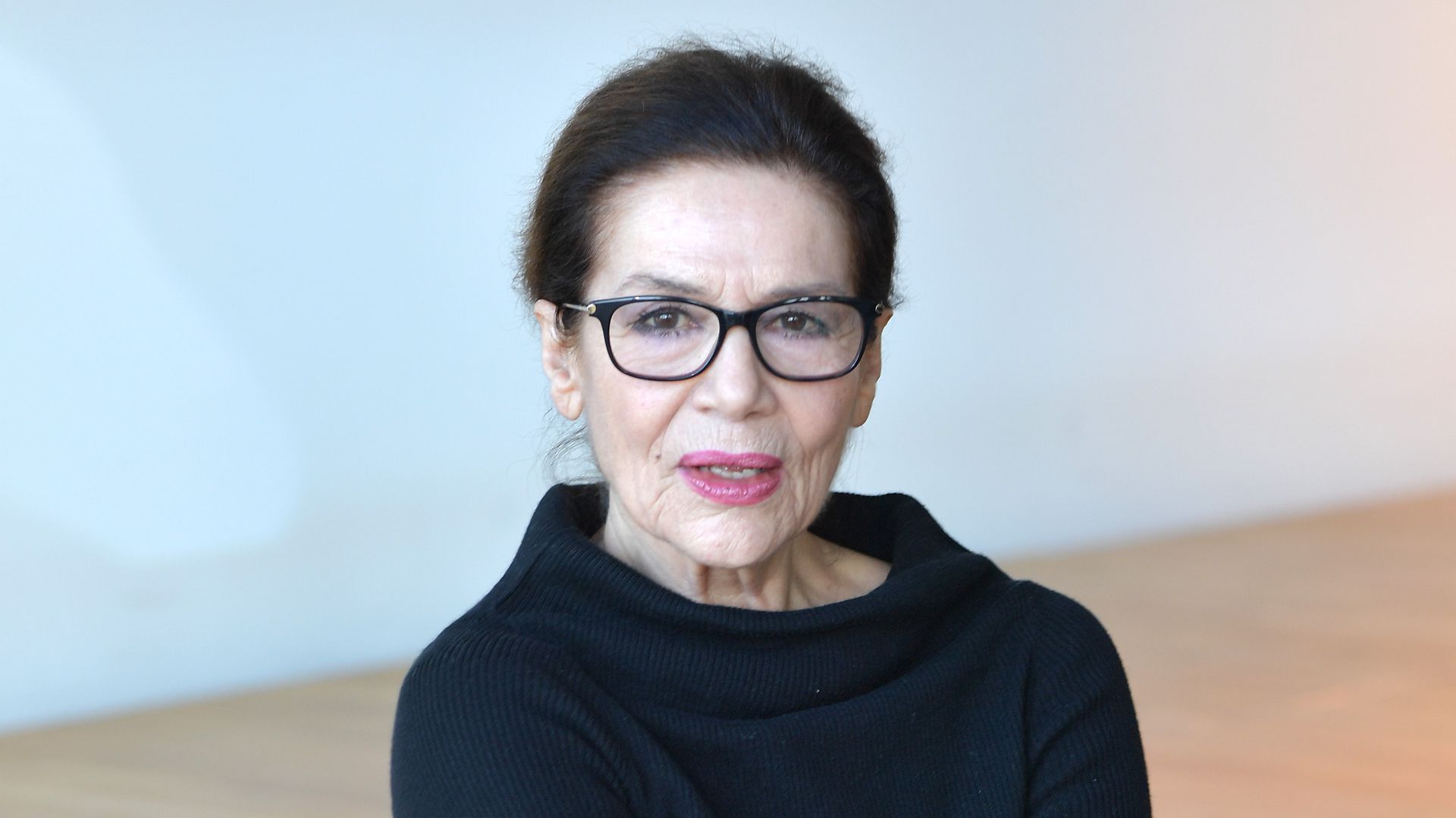 Plötzlicher Tod Dabei drehte Hannelore Elsner gerade noch Promiflash.de