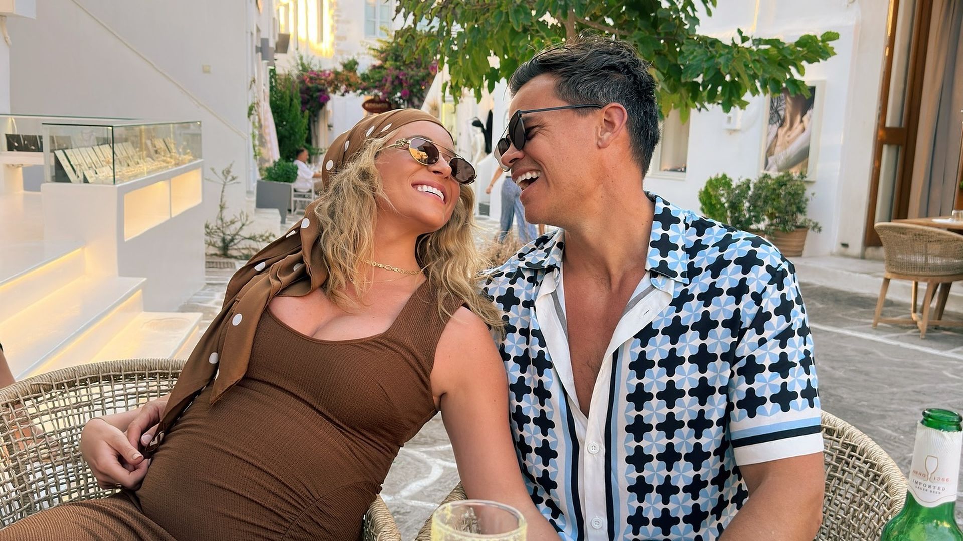 Holly-Kingston-und-Jimmy-Nicholson-im-romantischen-Babymoon
