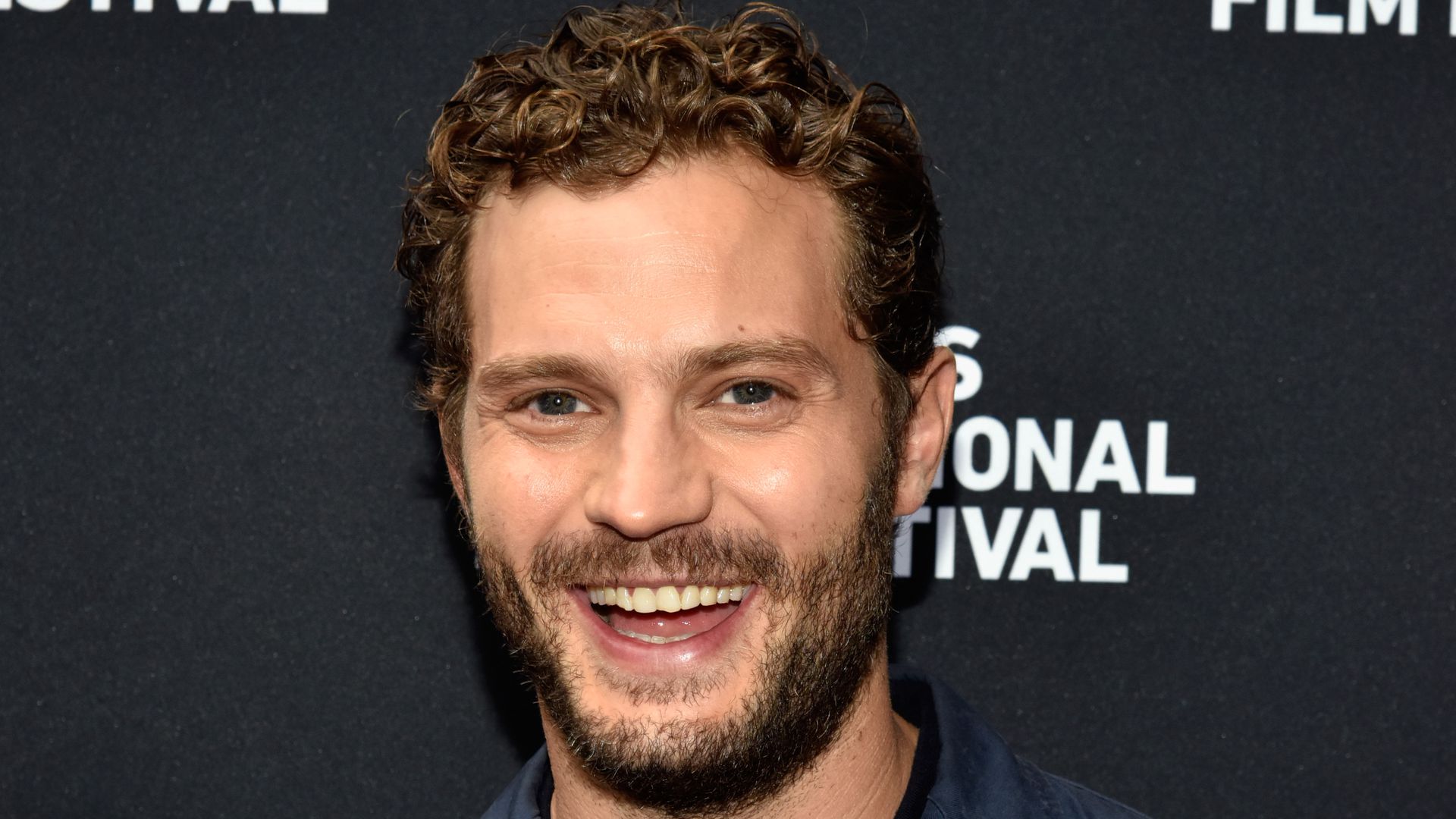Kryptische Aussagen Jamie Dornan schwärmt vom PapaDasein! Promiflash.de