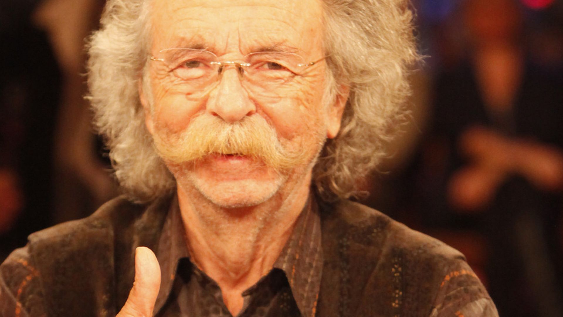 Jean Pütz (75) möchte noch einmal Vater werden! Promiflash.de Jean Pütz (75) möchte noch einmal Vater werden! Promiflash.de
