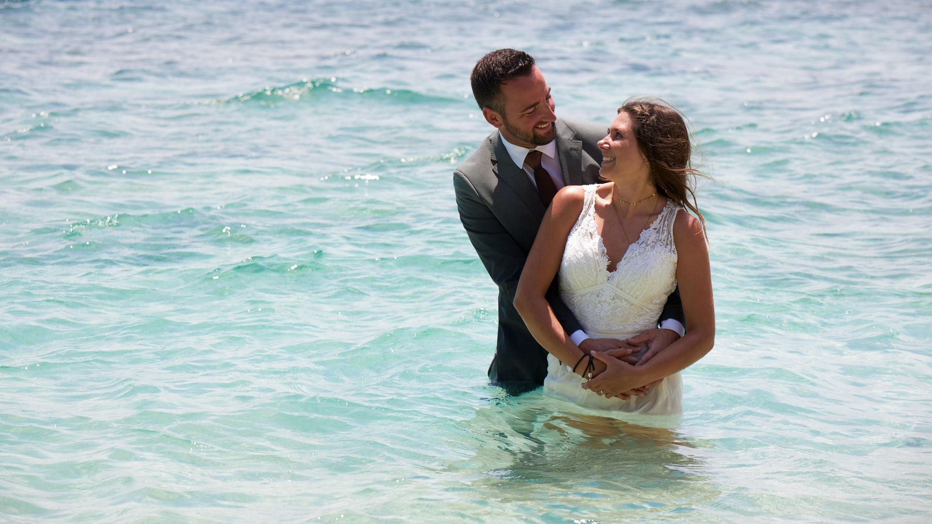 Flitterwochen Dritter Tag Analyse So war "Gestrandet in den Flitterwochen" für erstes Paar