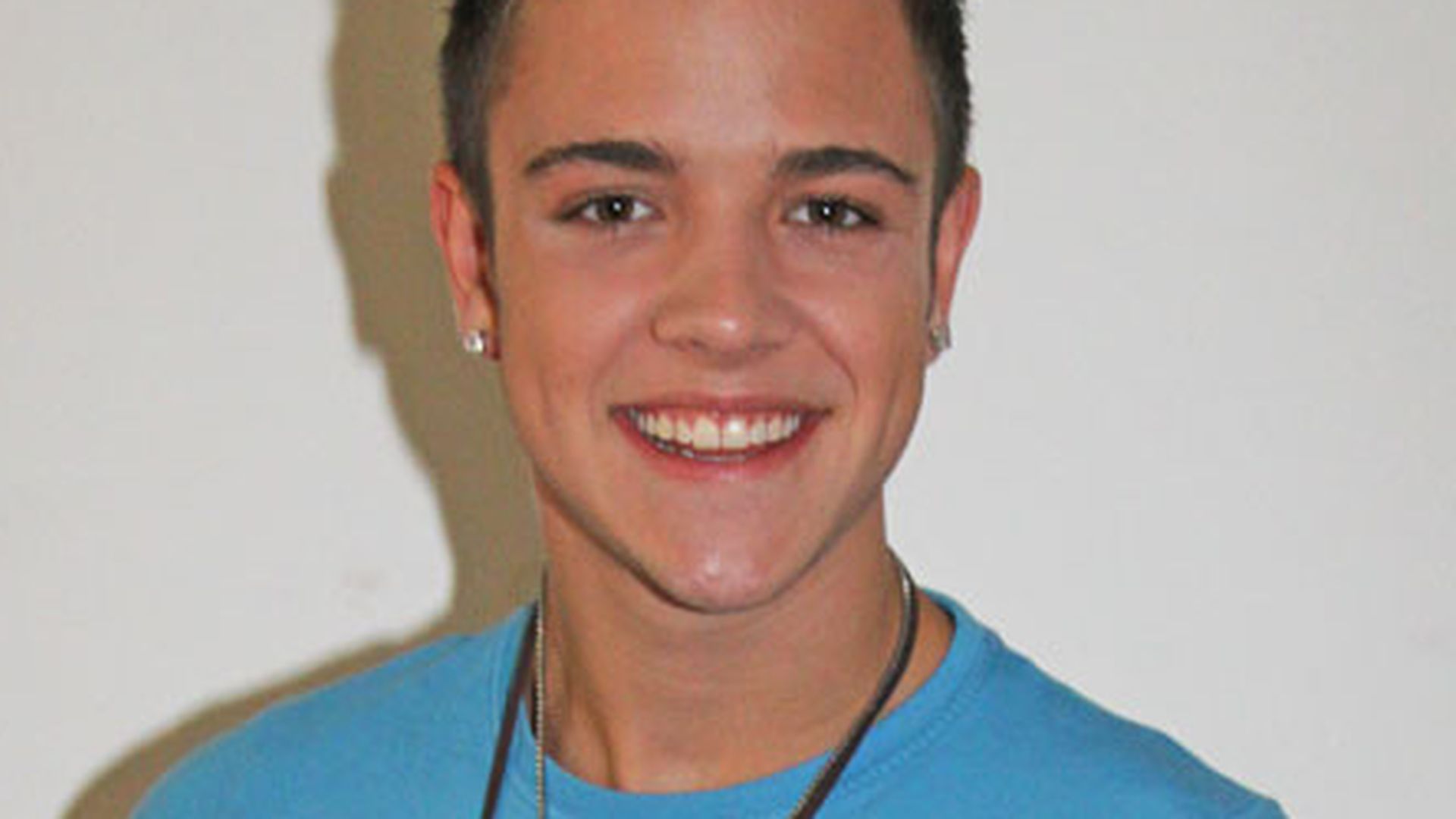 Das kaufte sich Luca vom ersten SuperstarGehalt Promiflash.de