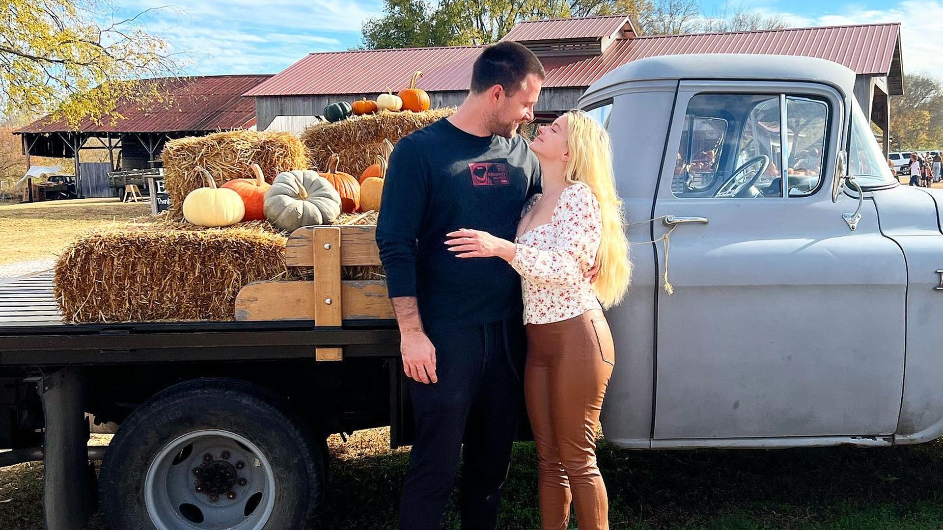 Filme Und Serien Von Ariel Winter Total verliebt: Ariel Winter feiert Jahrestag mit ihrem Luke