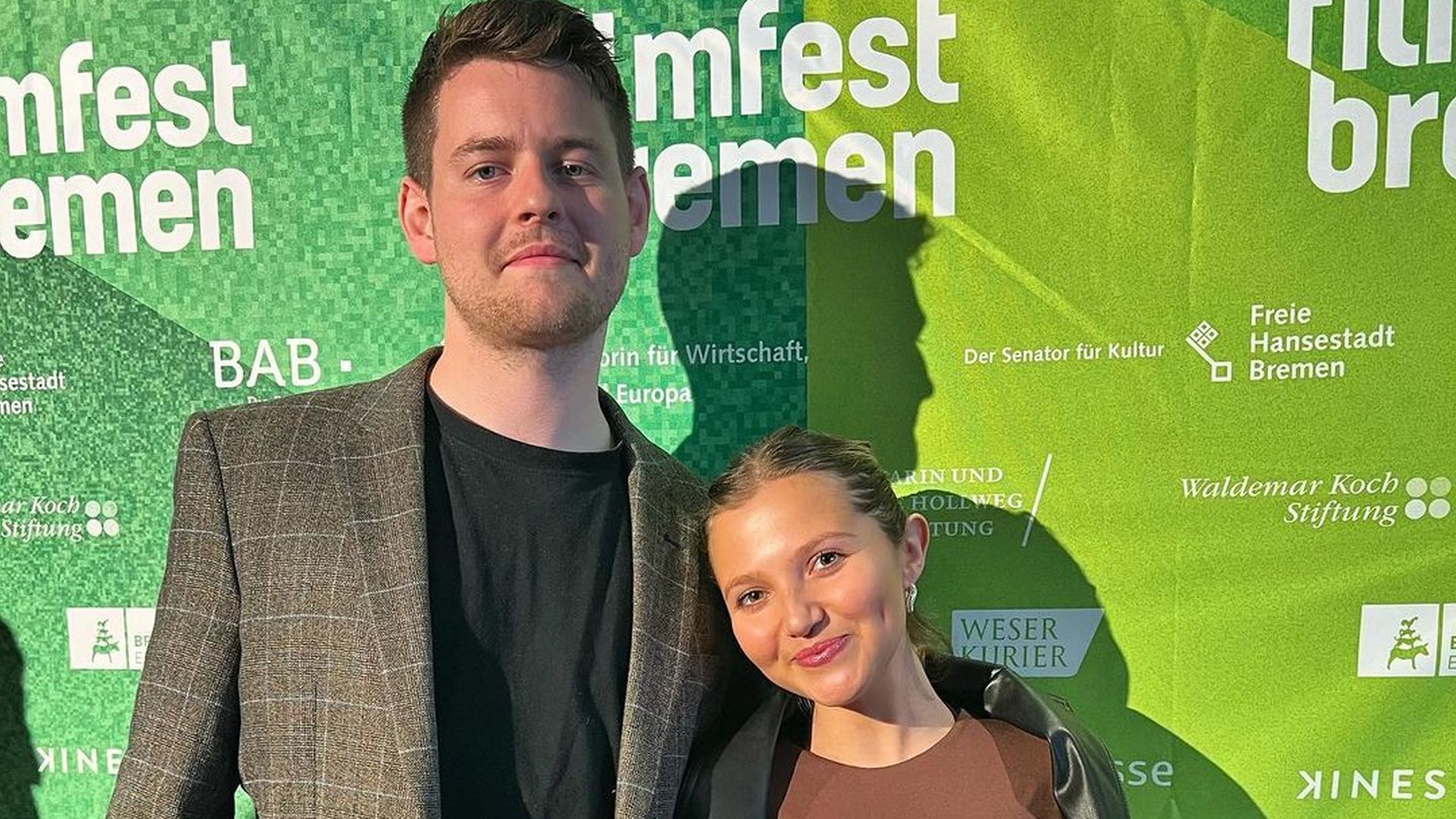 UKSerienstar Mia McKennaBruce erwartet ihr erstes Kind!