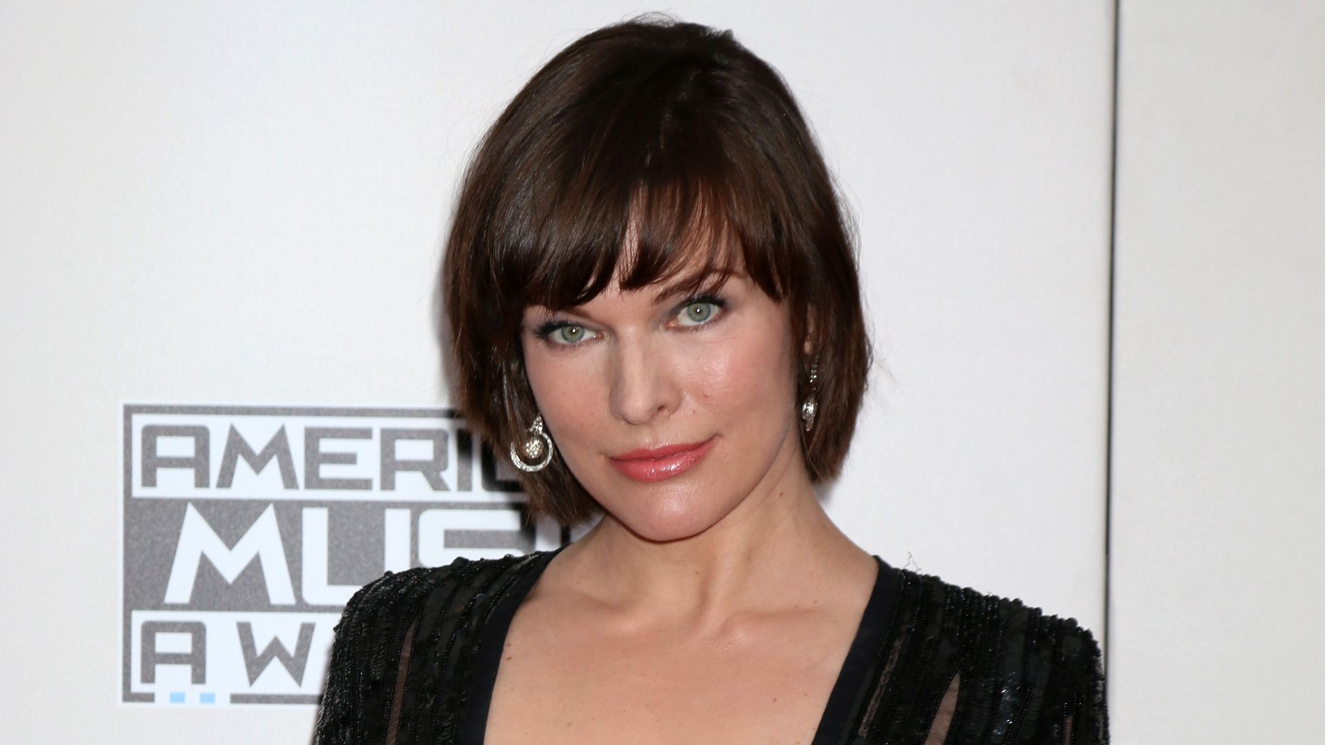 Milla Jovovich 2 Geburten sind leichter als ActionSzenen Promiflash.de