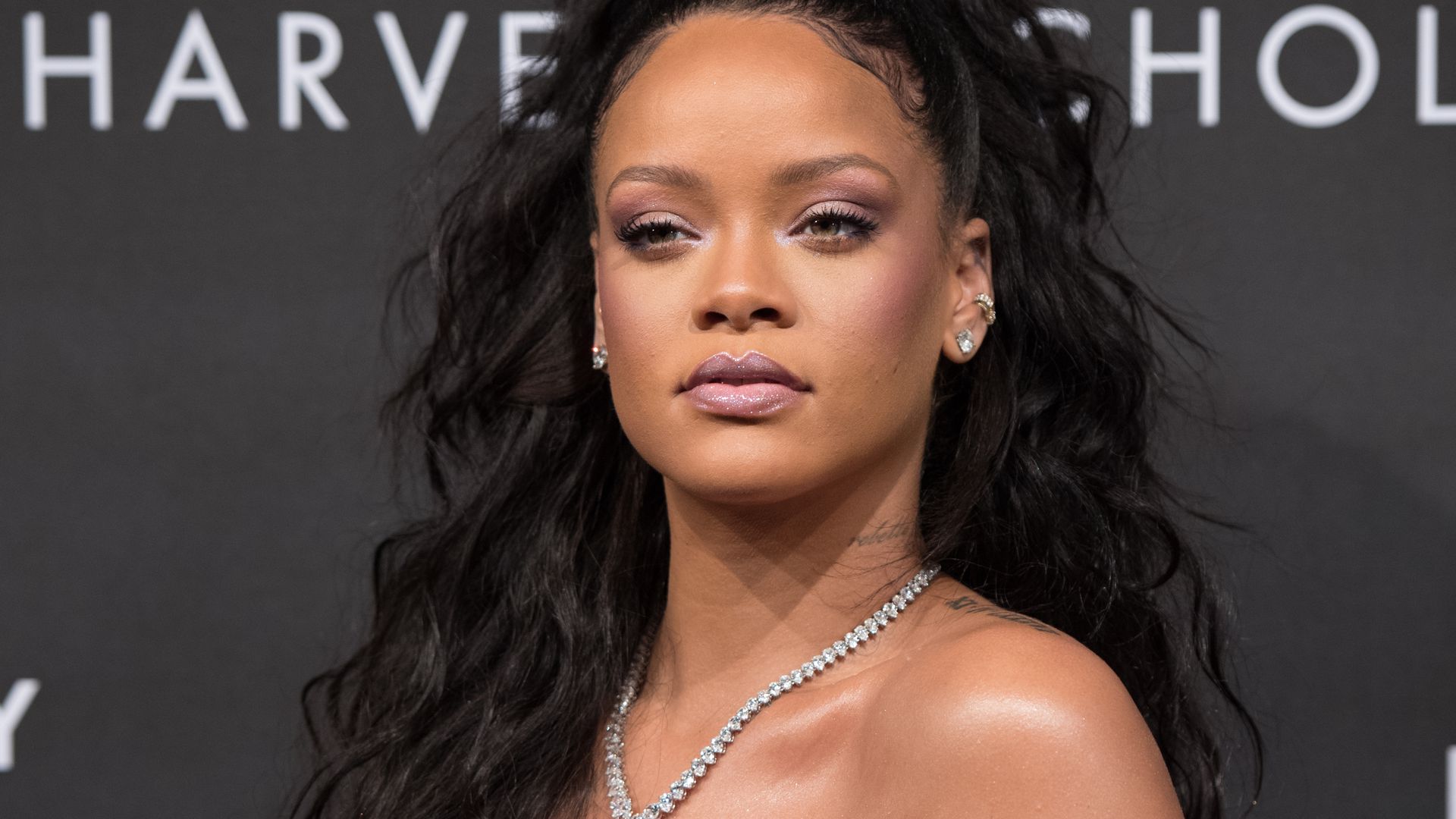 Rihanna | Promiflash.de