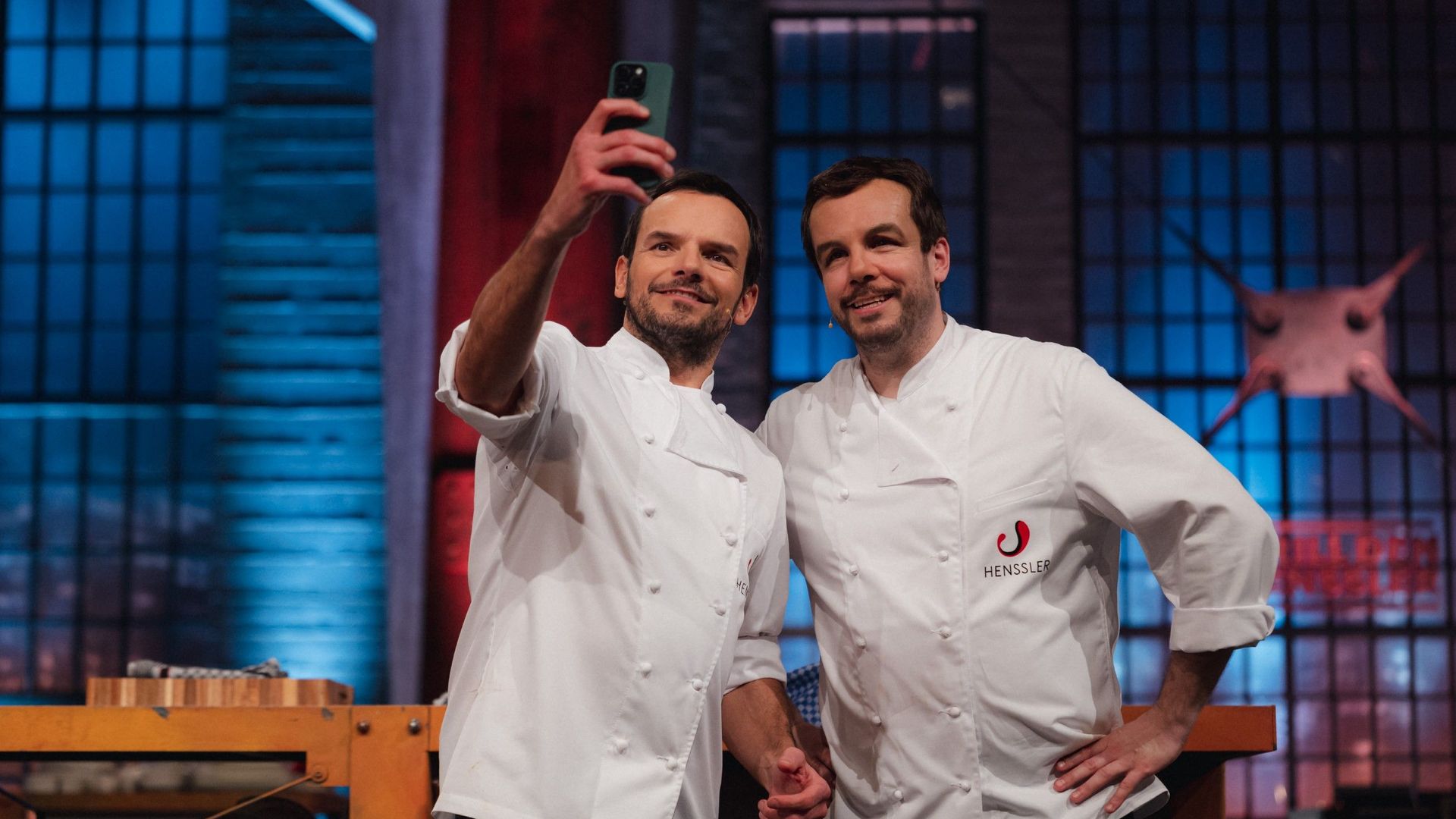 Filme Und Serien Von Jan Van Weyde Double bei "Grill den Henssler": Fans finden es komisch