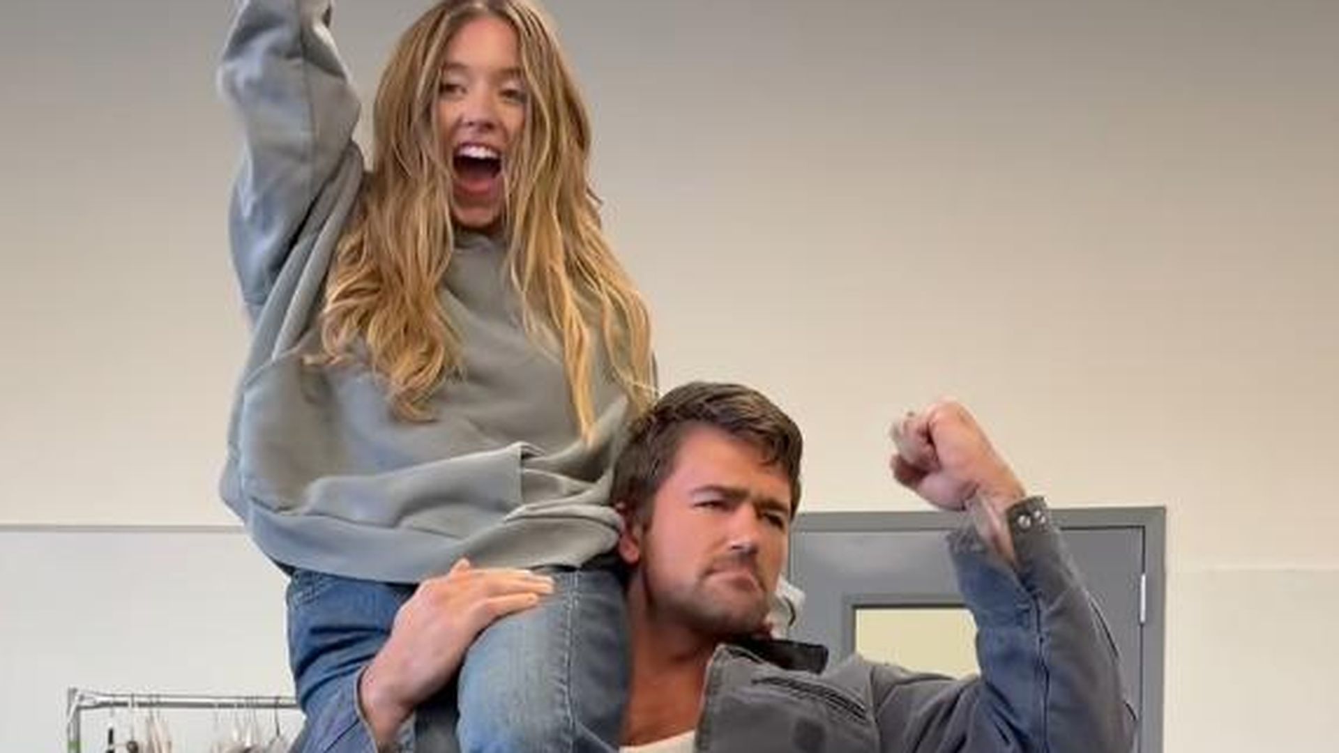 Sydney-Sweeney-und-Brandon-Sklenar-heizen-Liebesger-chte-an