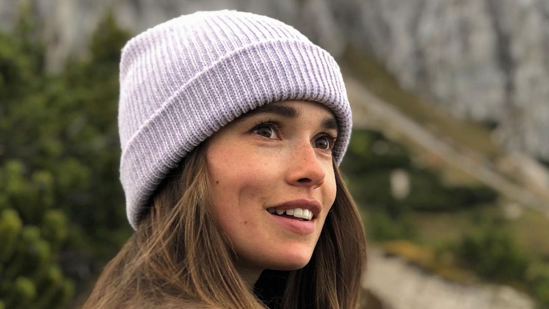 Zoe Moore’s Instagram, Twitter & Facebook on IDCrawl