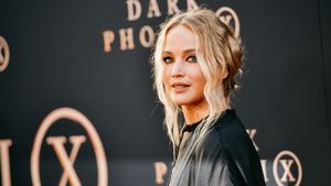 Sie klettert über Stühle: Jennifer Lawrence rockt die Oscars