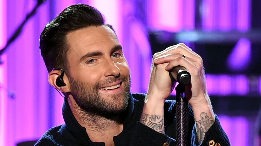 Adam Levine, Sänger