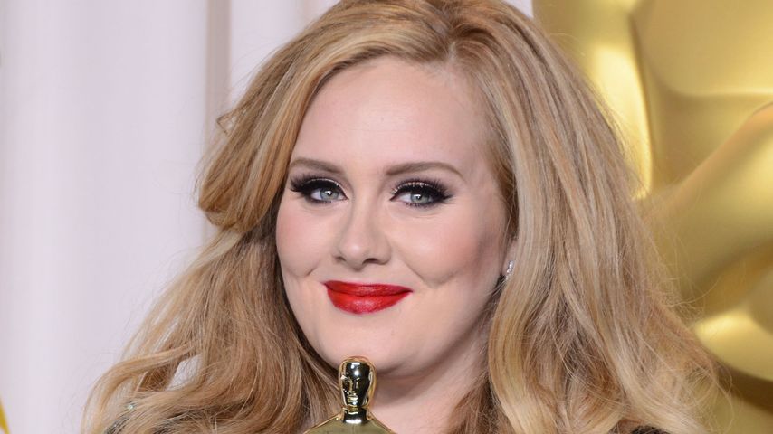 Adele im "Oscars-Press-Room" in Hollywood 2013