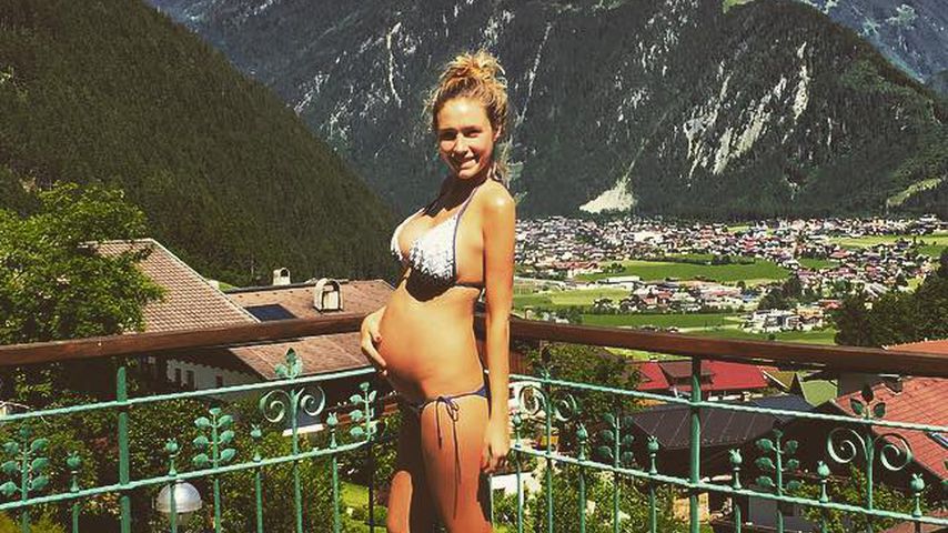 Nur 10 Tage nach Geburt: Alena Gerber zeigt Mega-Flachbauch!
