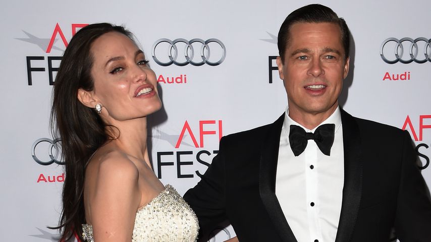 Angelina Jolie und Brad Pitt auf einer Premierenfeier in Hollywood