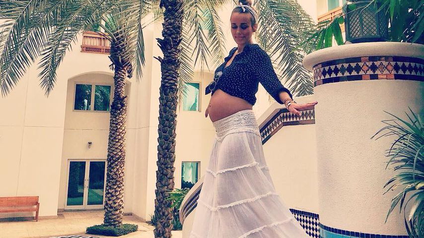 Annemarie Carpendale in Dubai