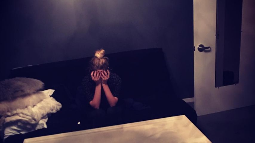 Ashley Benson am Set von "Pretty Little Liars"