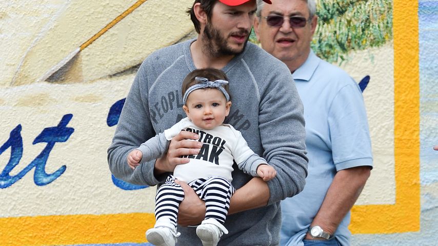 Ashton Kutcher und Wyatt Isabelle Kutcher
