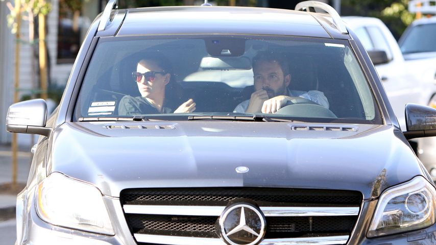 Ben Affleck und Jennifer Garner im Auto mit Sohn Samuel