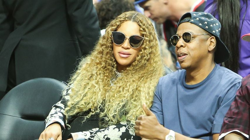 Beyoncé und Jay-Z bei einem Basketballspiel