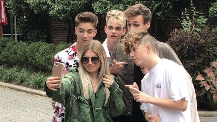 Für YouTube-Star Bibi: Why Don't We singen "Monkey Song"!