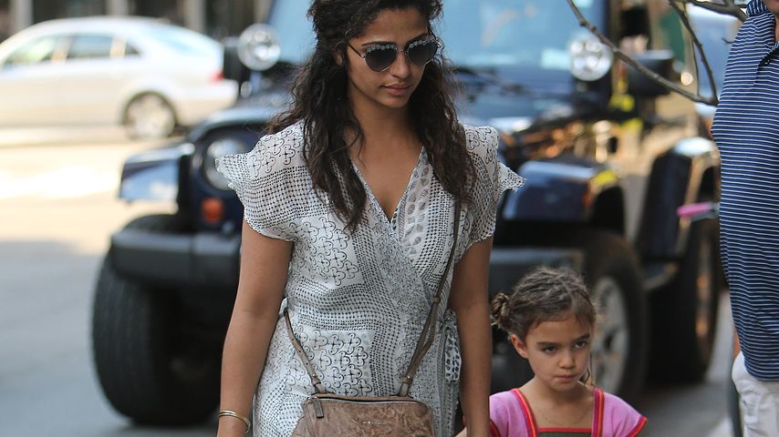 Camila Alves mit ihrer Tochter in New York