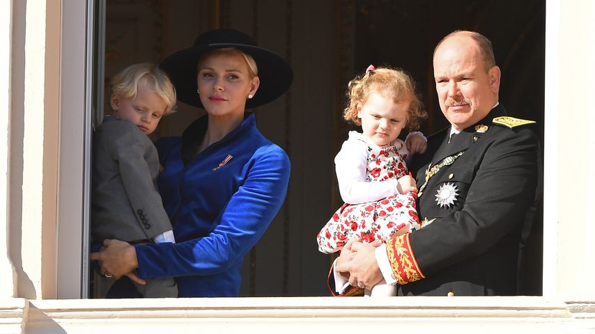 Charlène und Albert von Monaco mit ihren Zwillingen Jacques und Gabriella