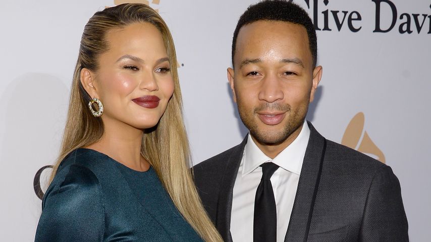 Chrissy Teigen während ihrer ersten Schwangerschaft mit Ehemann John Legend