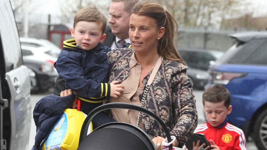 Coleen Rooney mit ihren Söhnen Kai und Klay